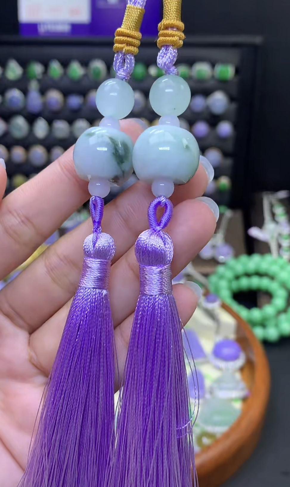 纯天然缅甸翡翠A货