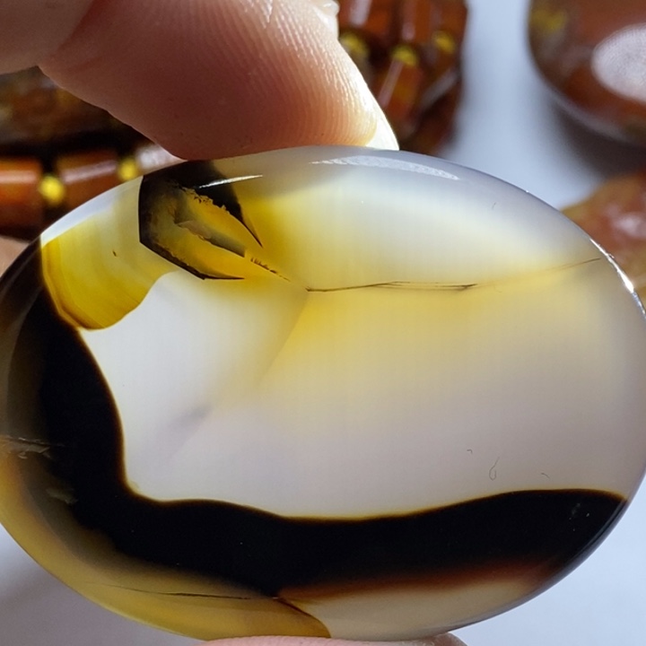 玛瑙/玉髓颈饰未镶嵌