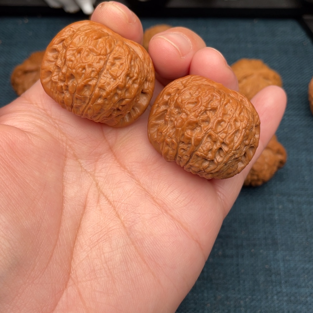 文玩核桃把件血麒麟38