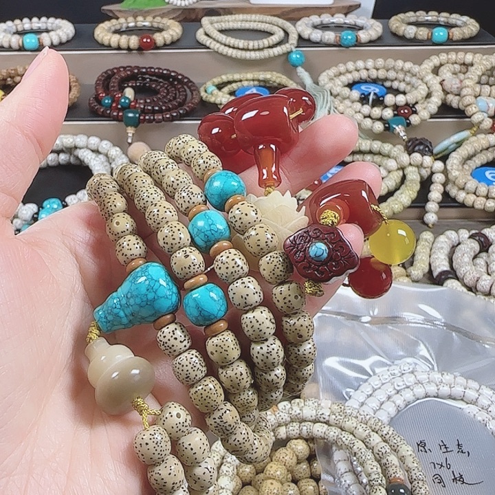 娜***晨吊坠星月菩提海南原生态星月菩提