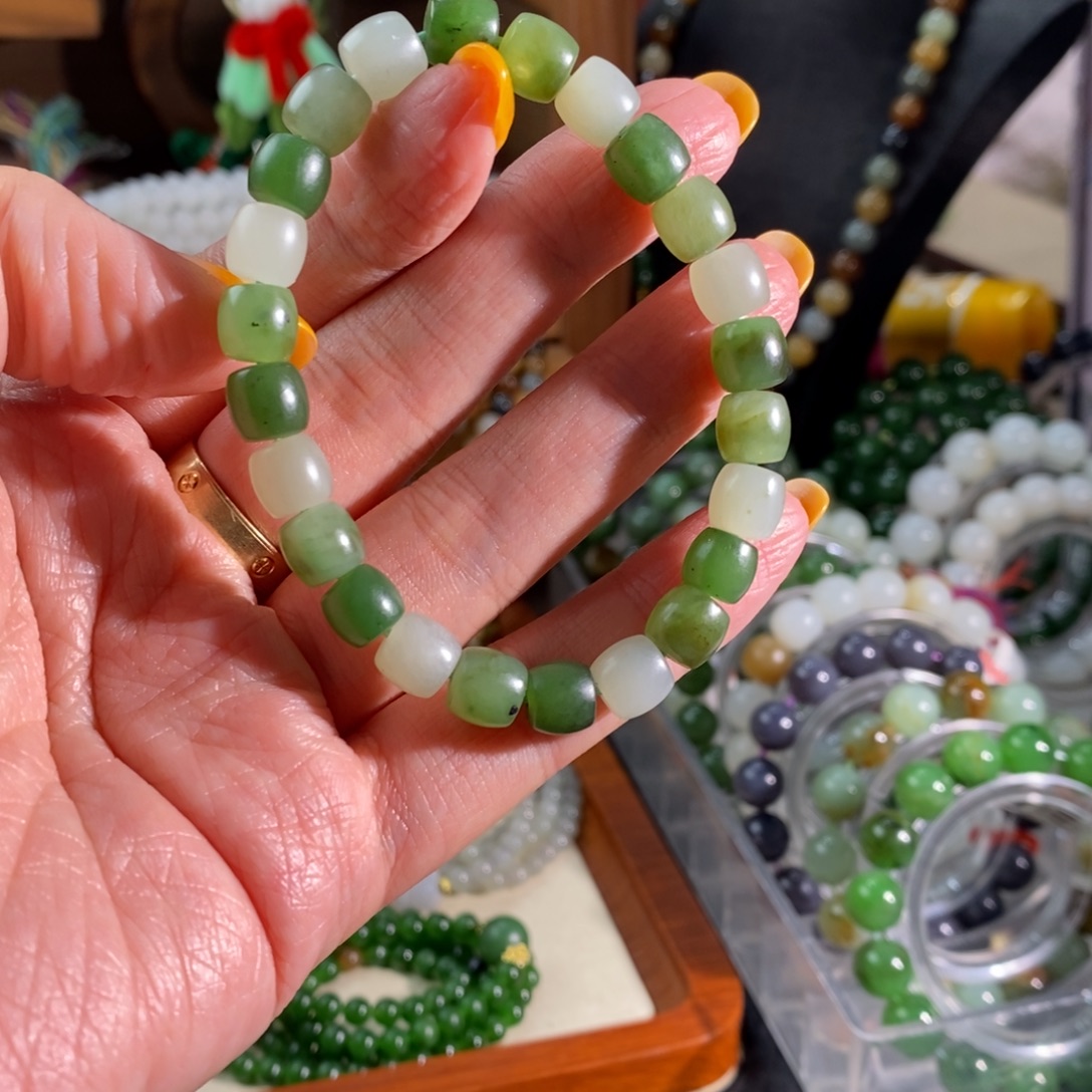 和田玉未镶嵌手链