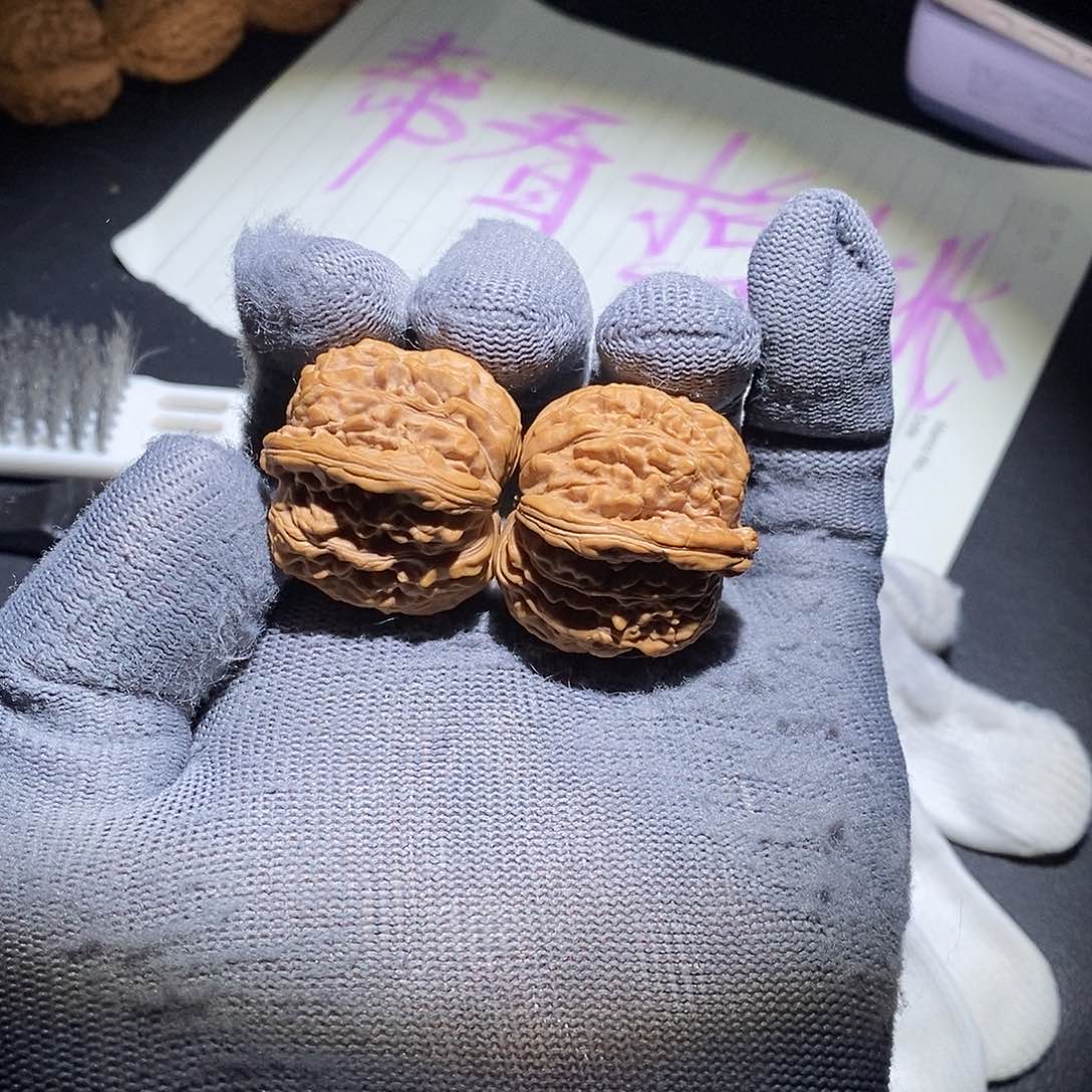 文玩核桃吊坠楼子