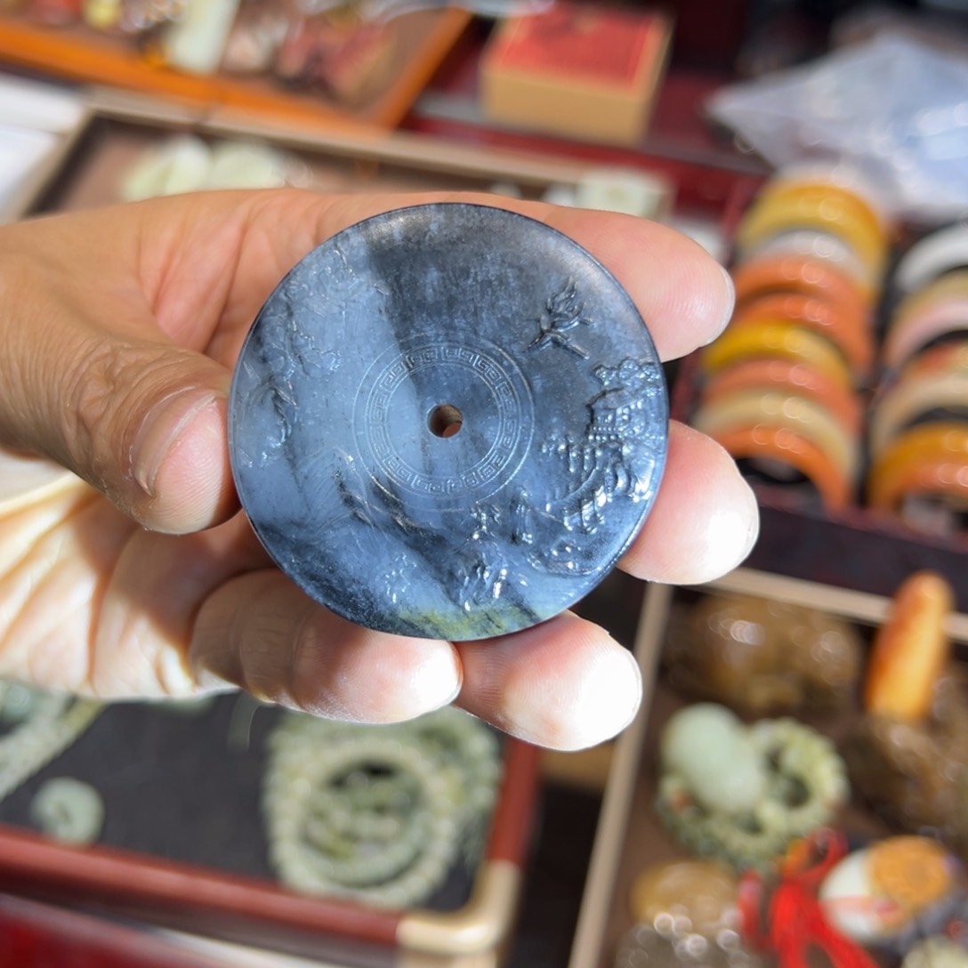 吊坠(赠链)未镶嵌和田玉学*工