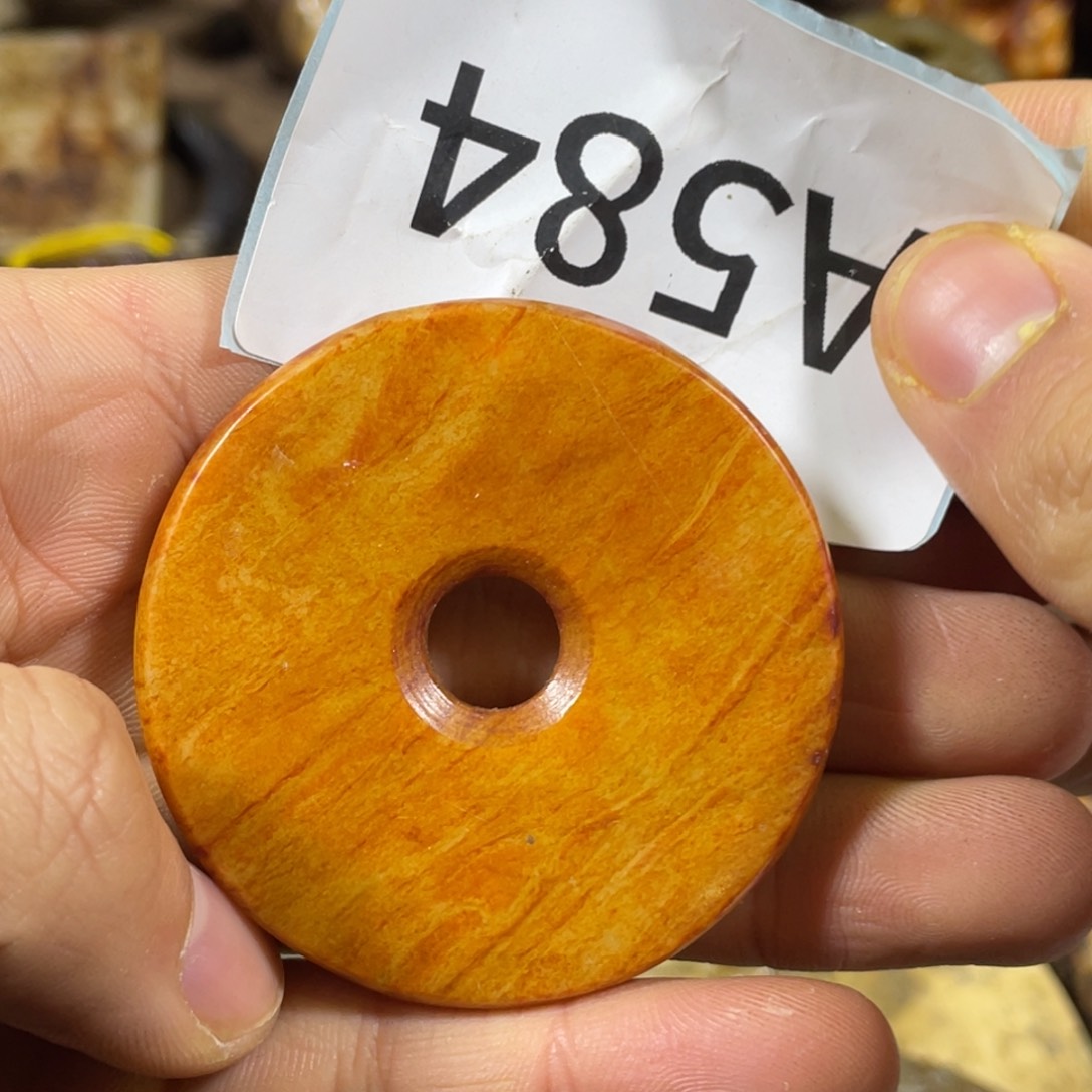 和田玉吊坠(不含链)未镶嵌