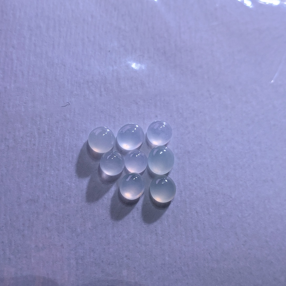 颈饰未镶嵌翡翠一手