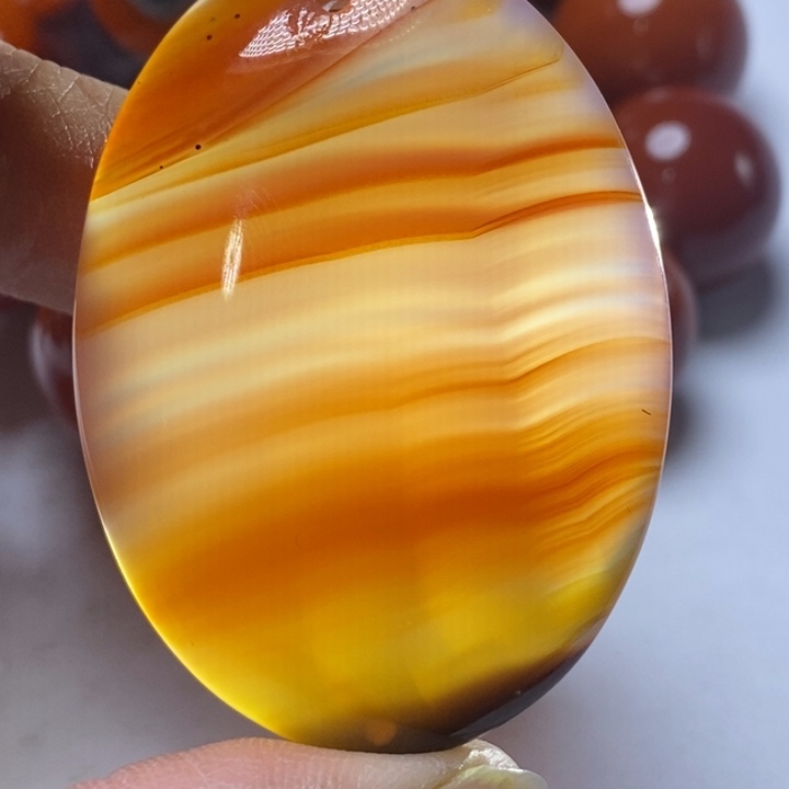 玛瑙/玉髓颈饰未镶嵌我**藏