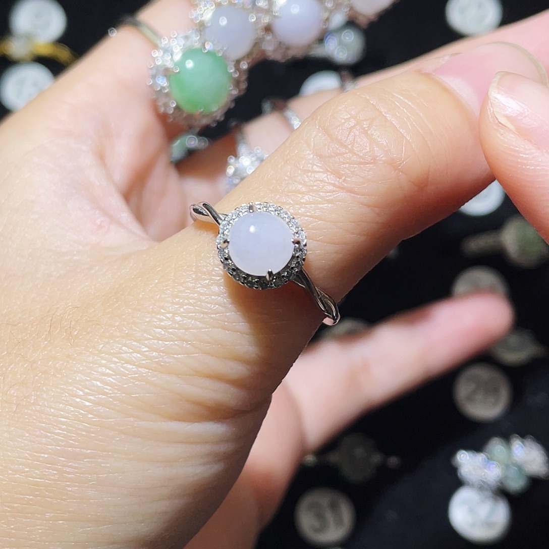 *****翡翠未镶嵌戒指戒指