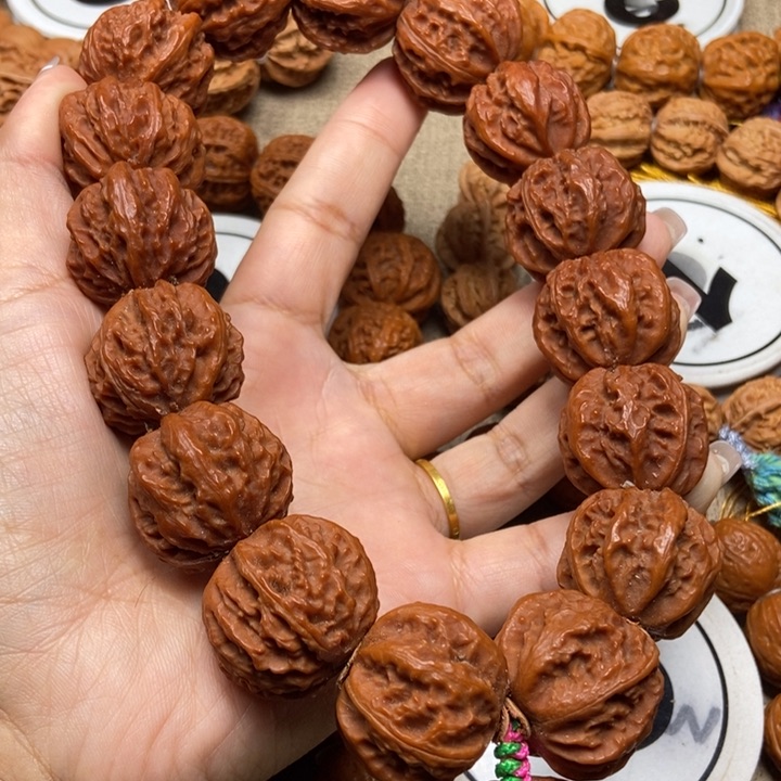 文玩核桃吊坠京八棱手持