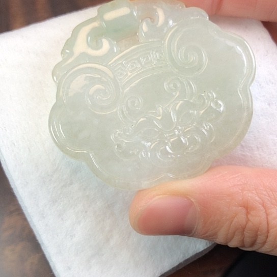 翡翠未镶嵌颈饰缅甸A货，每天下午1点半开播