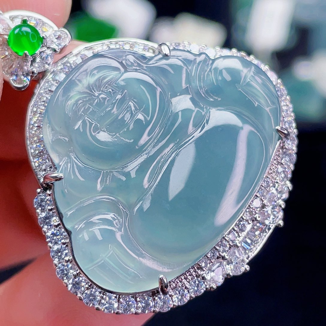 翡翠未镶嵌颈饰575