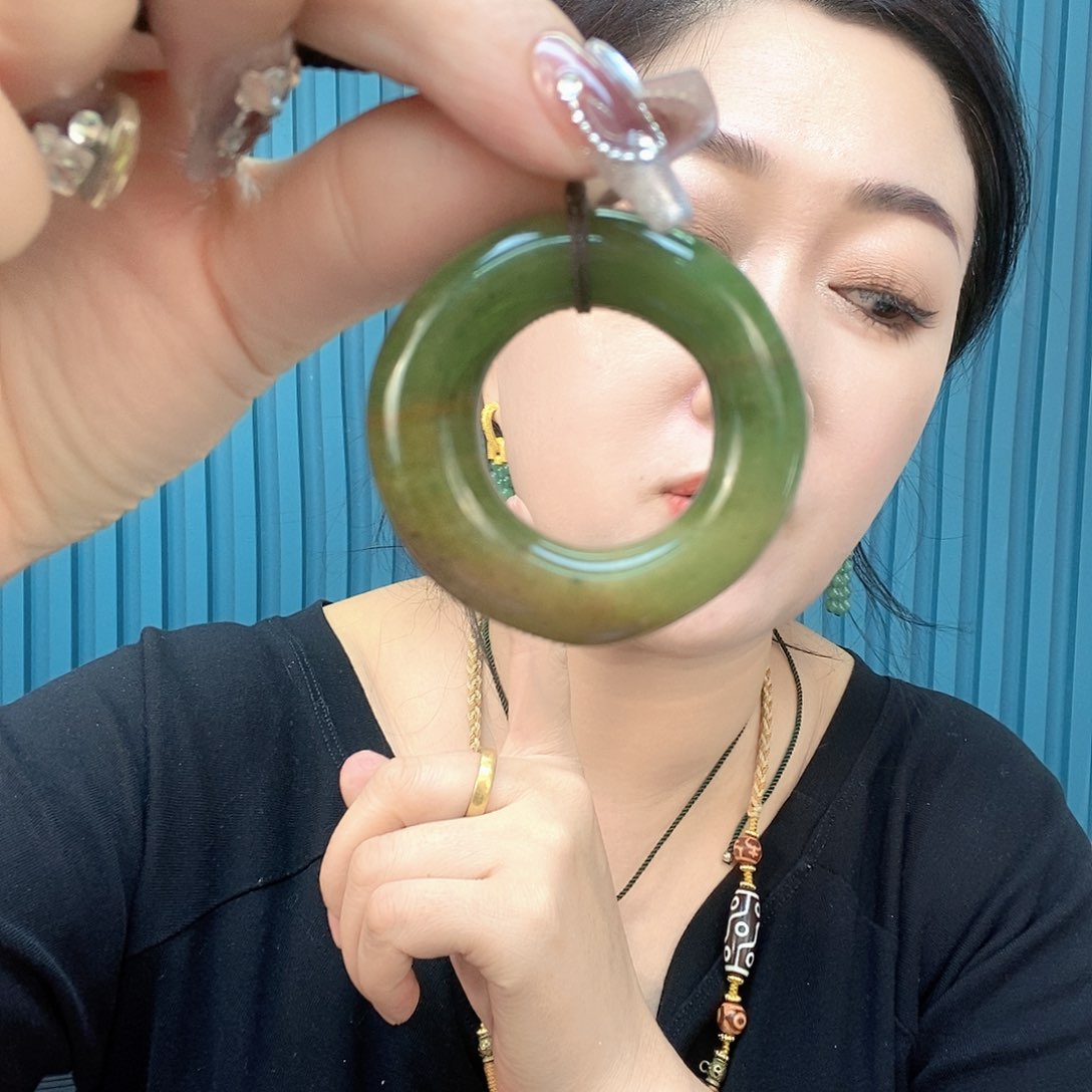 石英质玉手镯合金