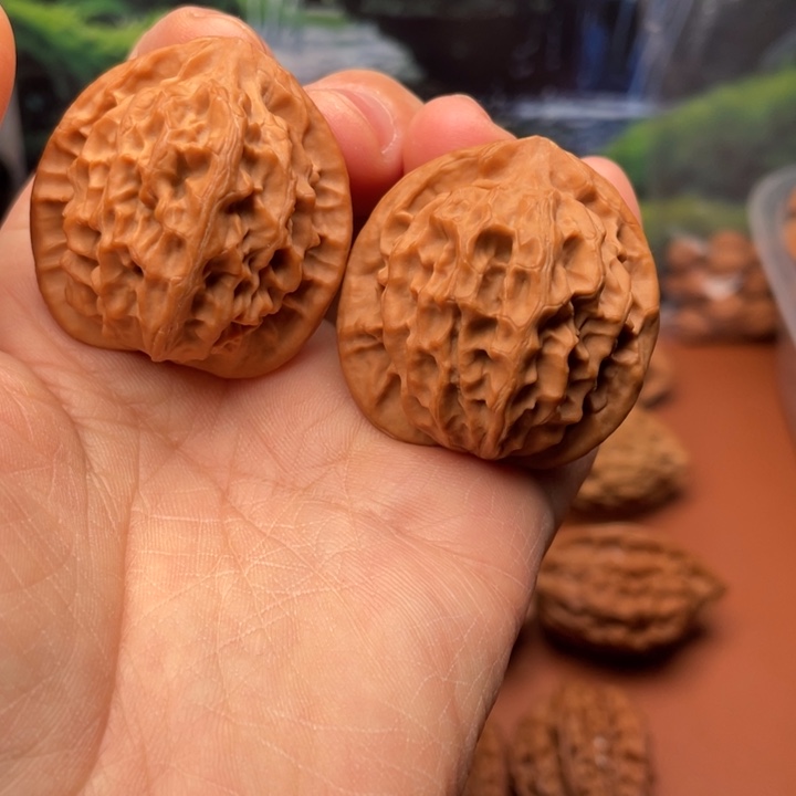 啜***、文玩核桃吊坠我国的经济发展和社会进步