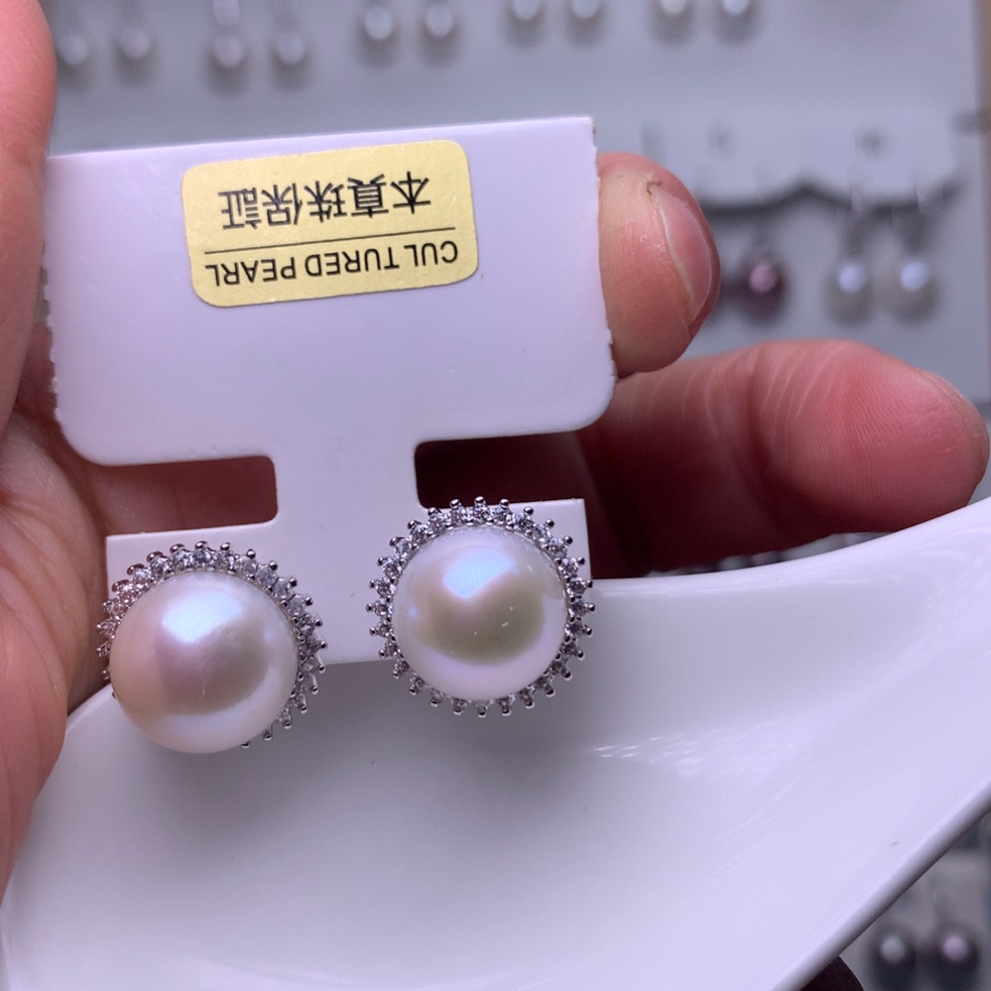 未镶嵌耳饰淡水珍珠