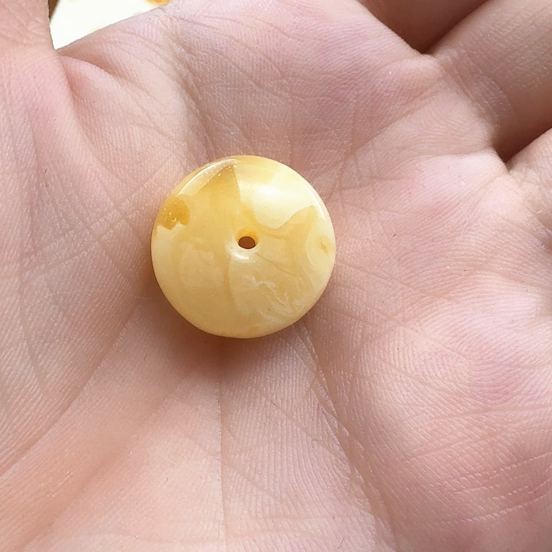 未镶嵌蜜蜡珠宝奇石