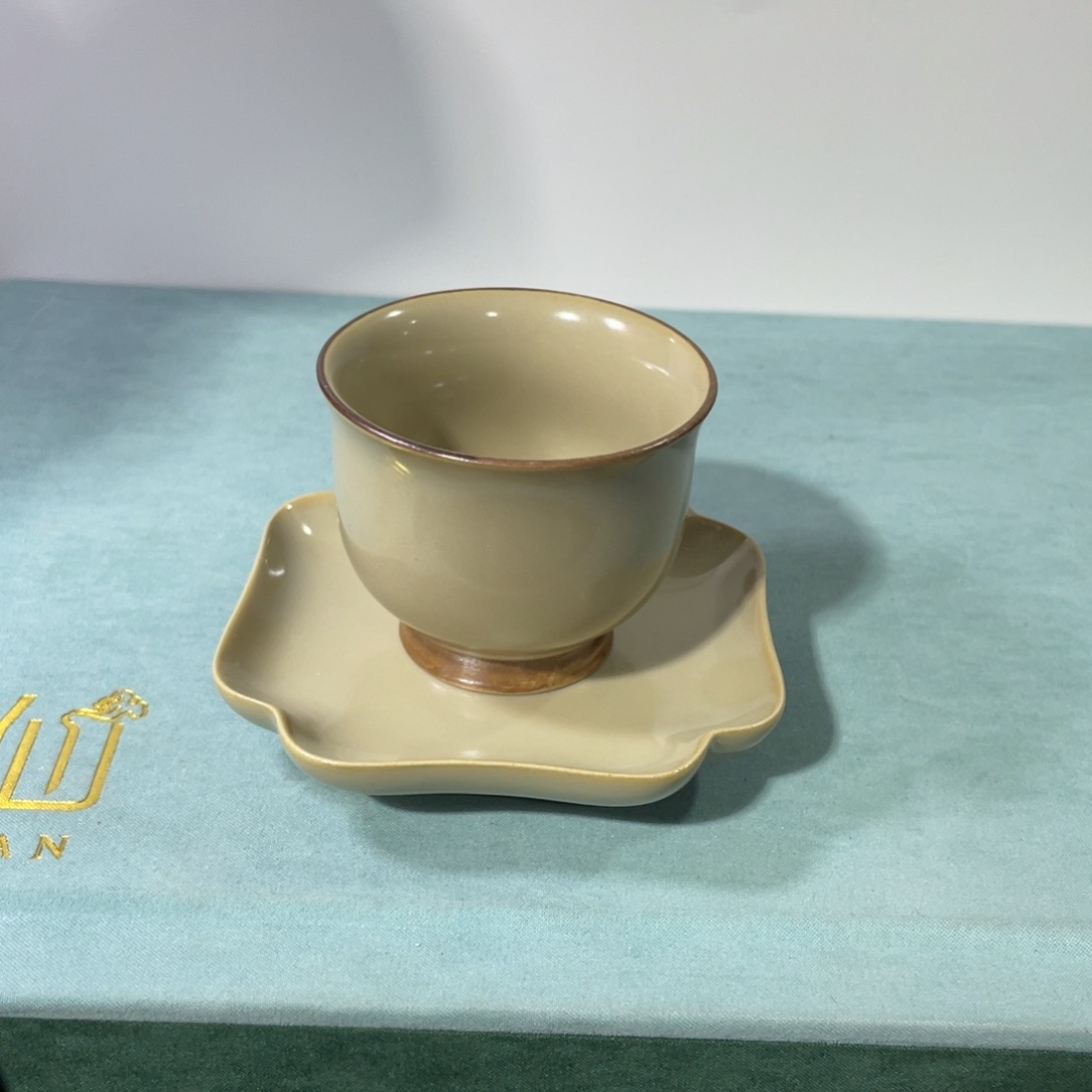 青瓷青瓷 青瓷青瓷