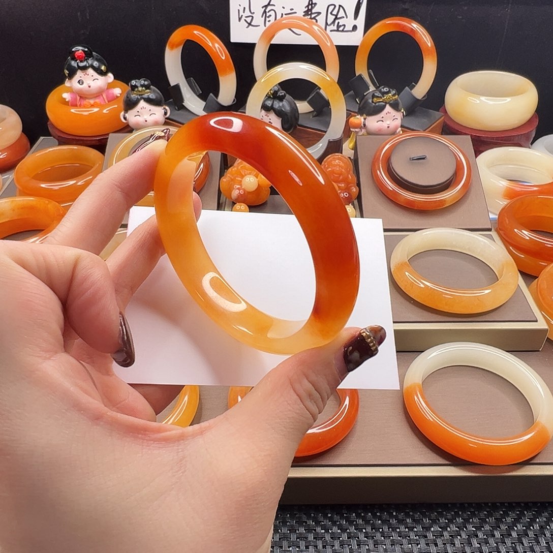 月***@石英质玉（黄龙玉）未镶嵌手镯