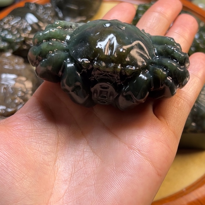 未镶嵌和田玉把件