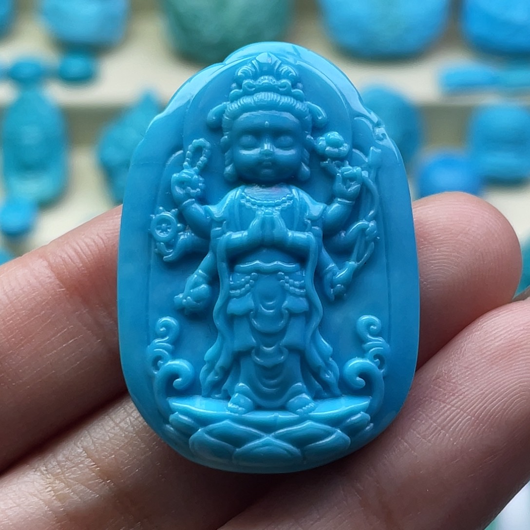 绿松石未镶嵌颈饰