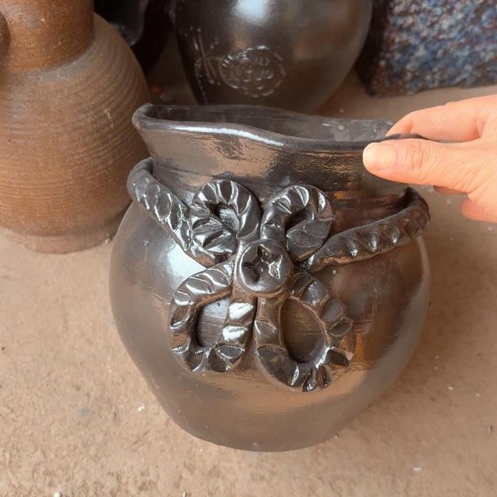 紫砂花盆口径17/18有孔