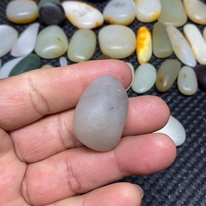 和田玉（白玉）珠宝奇石未镶嵌