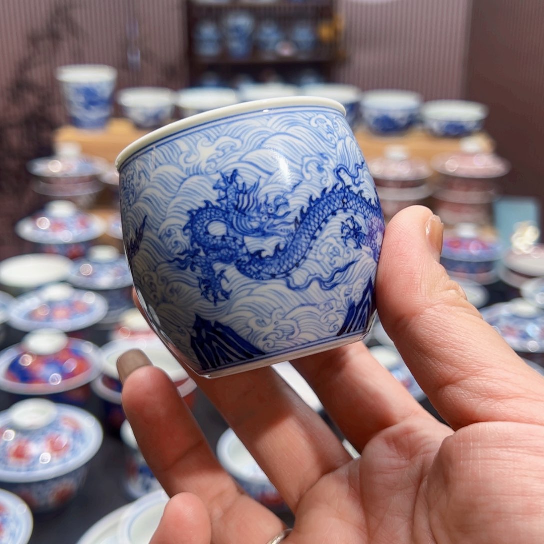 杯子啊杯子啊杯子啊杯子啊没底款