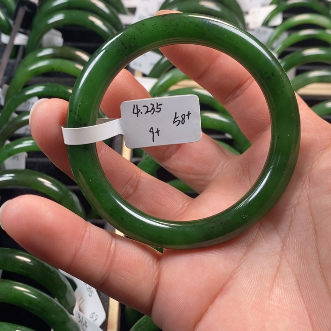 和田玉（碧玉）未镶嵌手镯58