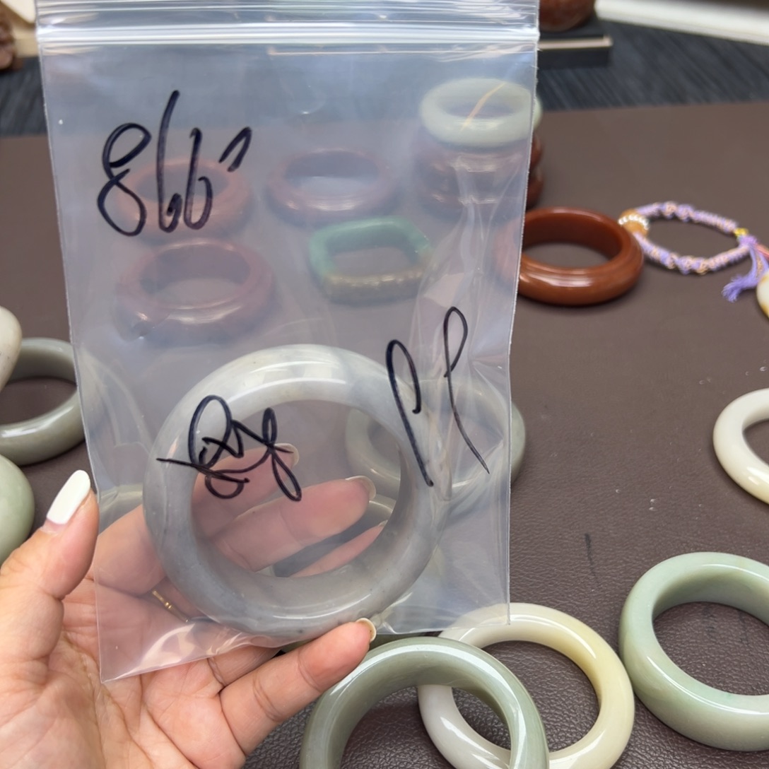 石英质玉手镯未镶嵌用****0