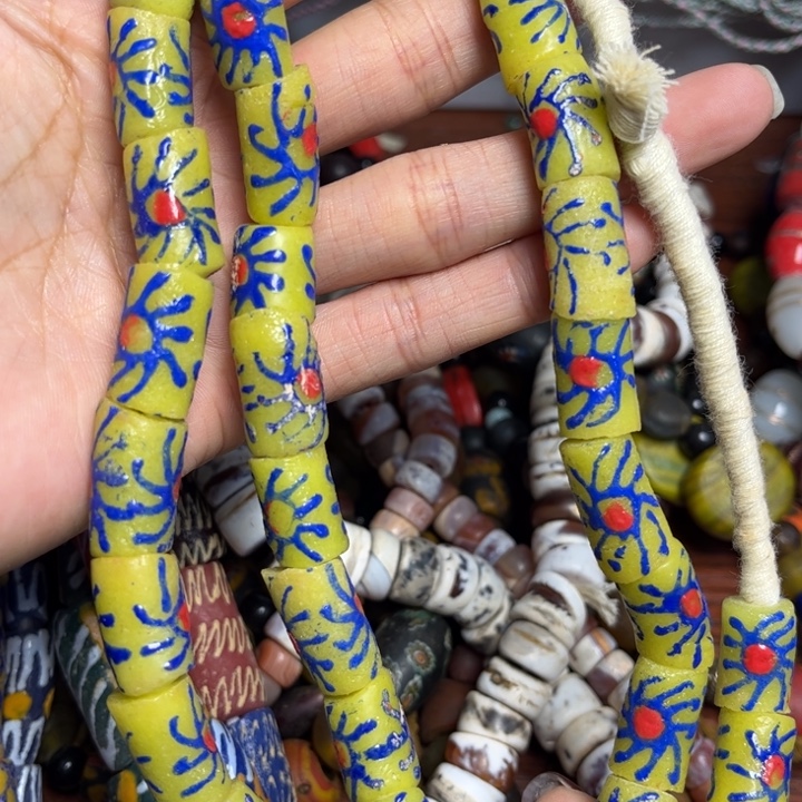 颈饰玻璃2402琉璃一条