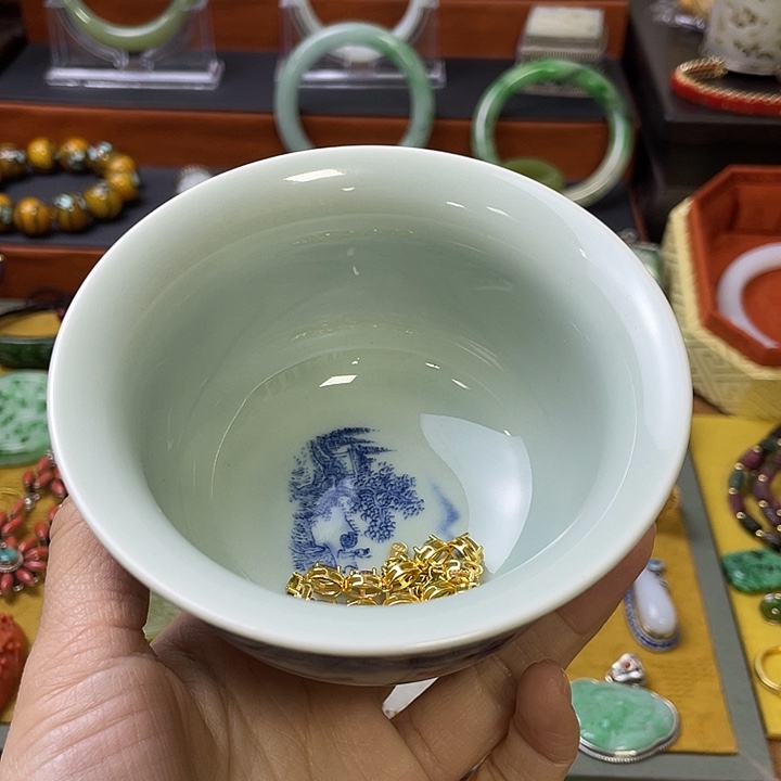 诗***华杯精美雕刻物件物件