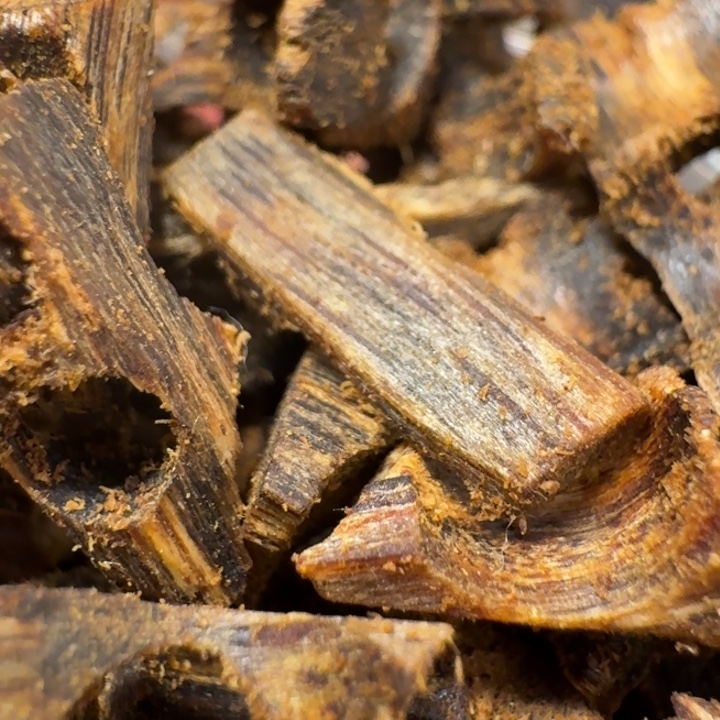 沉香沉香碎屑棋楠老乌身原叶高端车珠块料30克