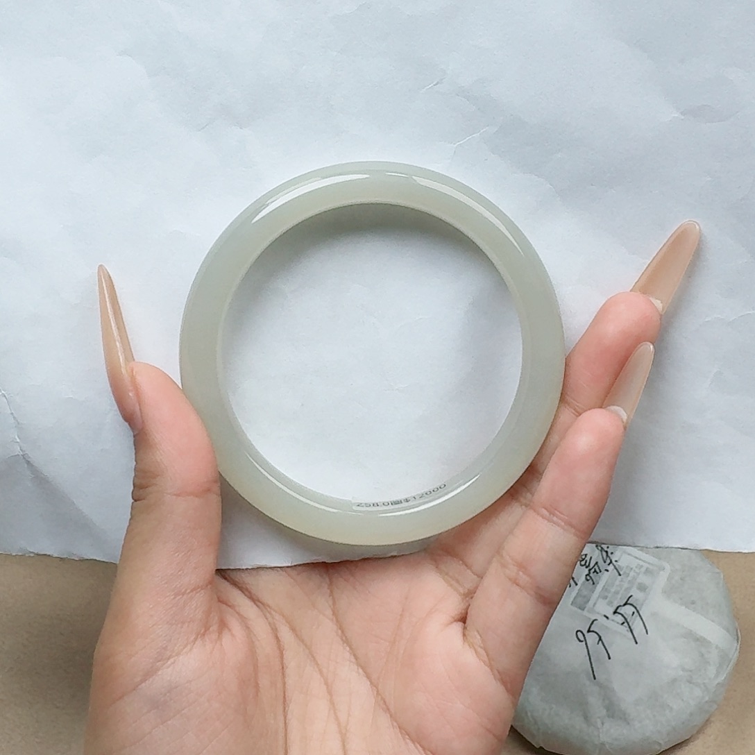 和田玉手镯YY58未镶嵌