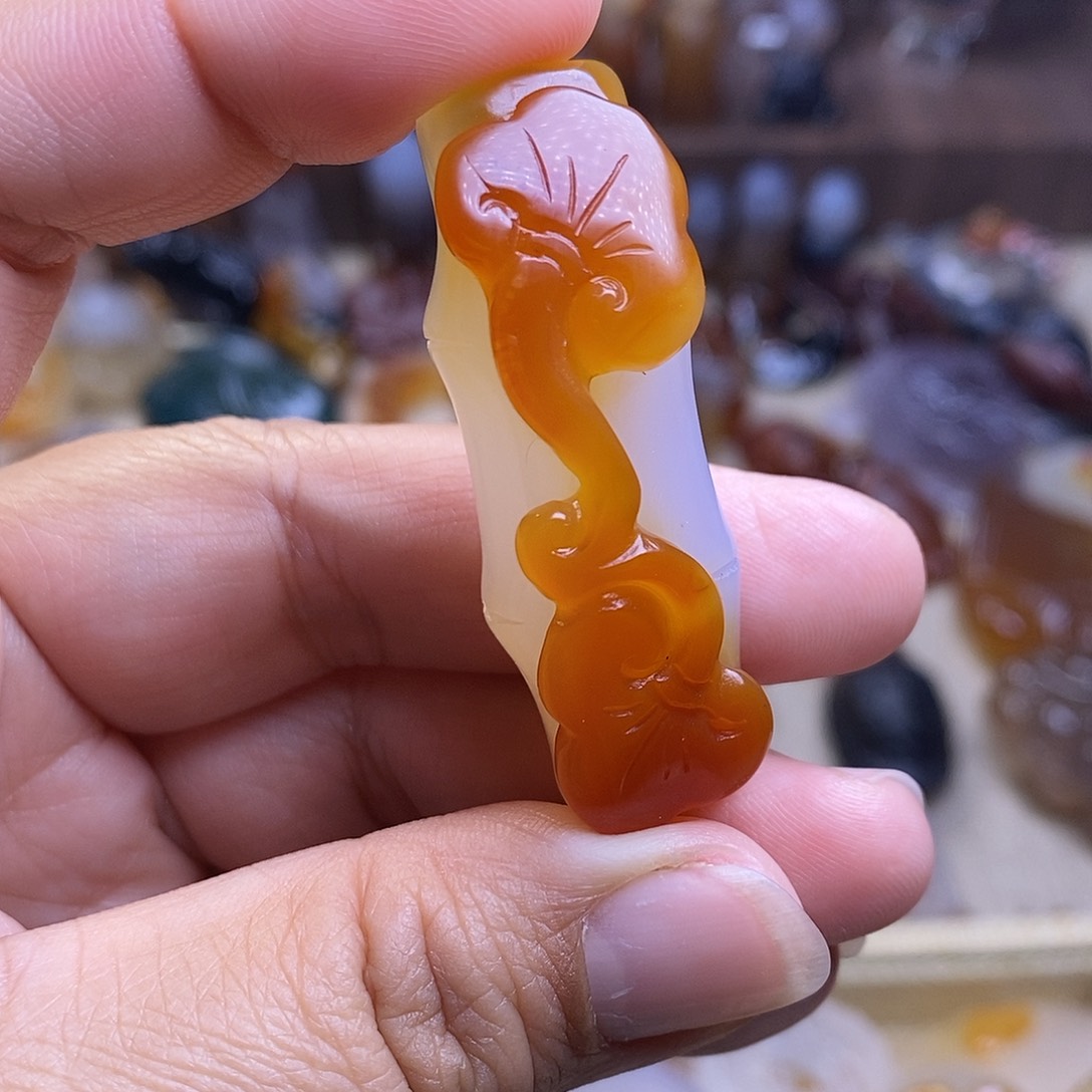 玛瑙/玉髓未镶嵌颈饰