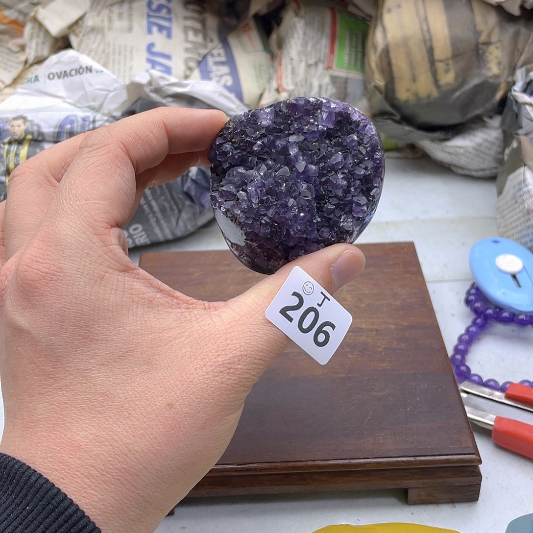 紫晶大型摆件（非配饰）未镶嵌