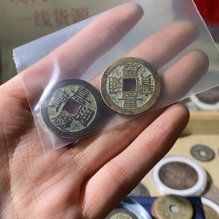 铜蓝**洋现代仿古风格工艺品