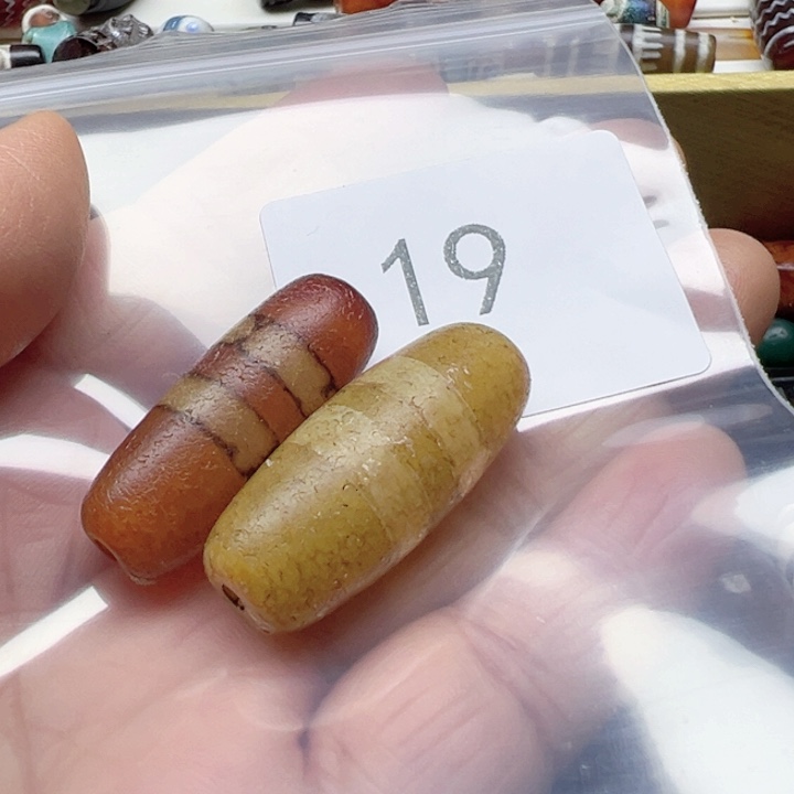 勾***践玛瑙/玉髓未镶嵌手链