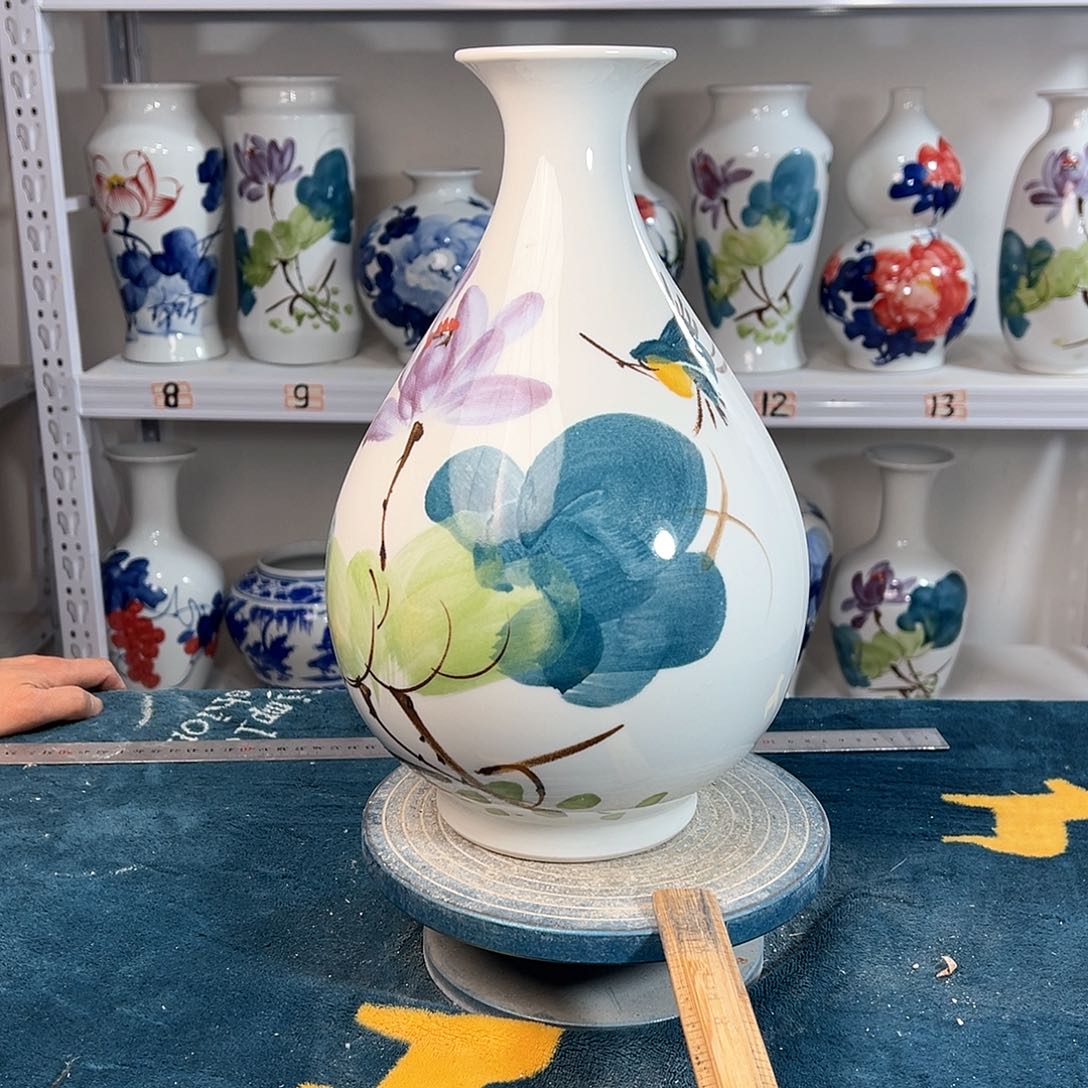 摆件景德镇陶瓷玉鸟