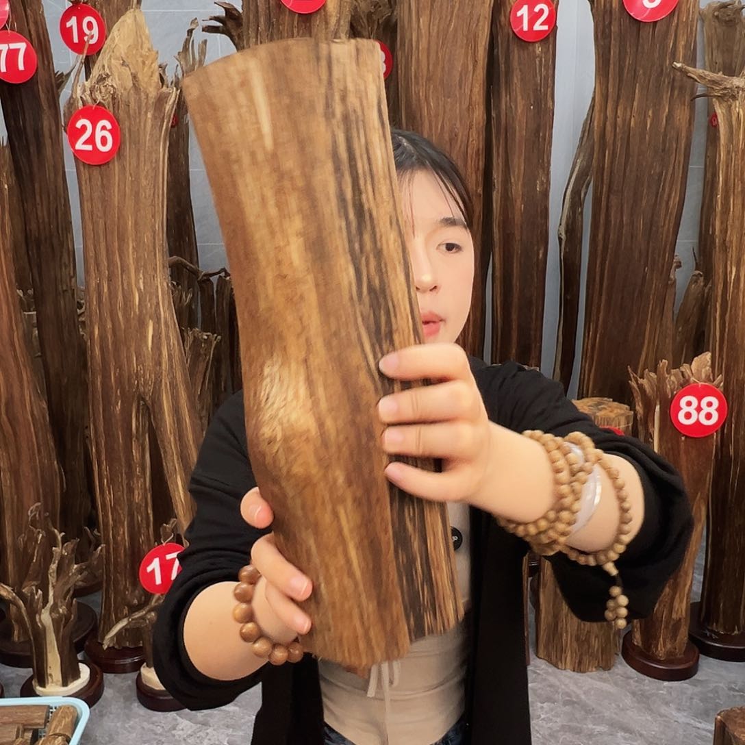 沉香碎屑沉香沉香原料