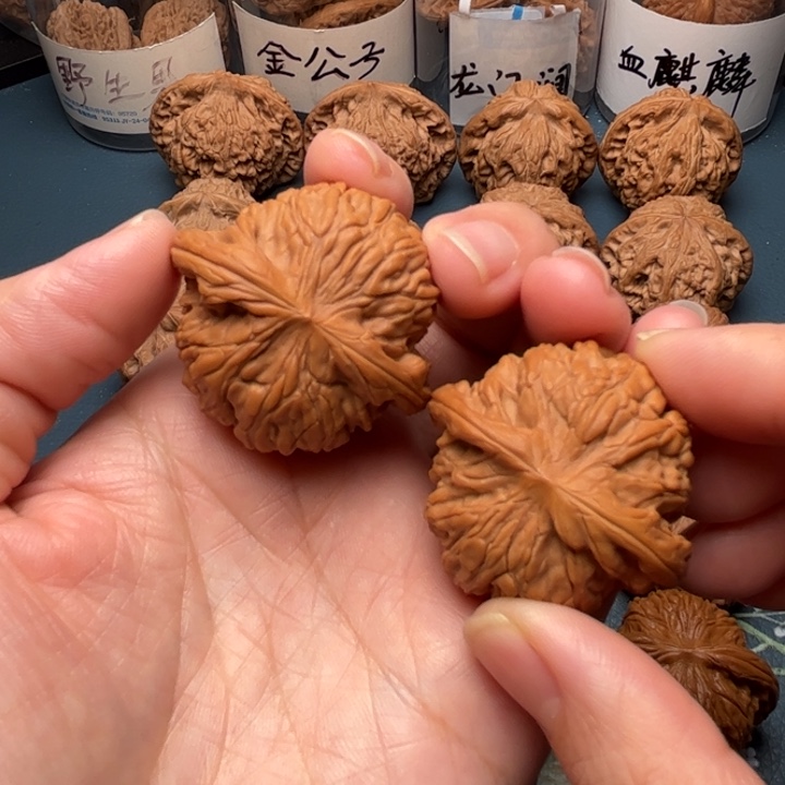 文玩核桃吊坠39磨盘