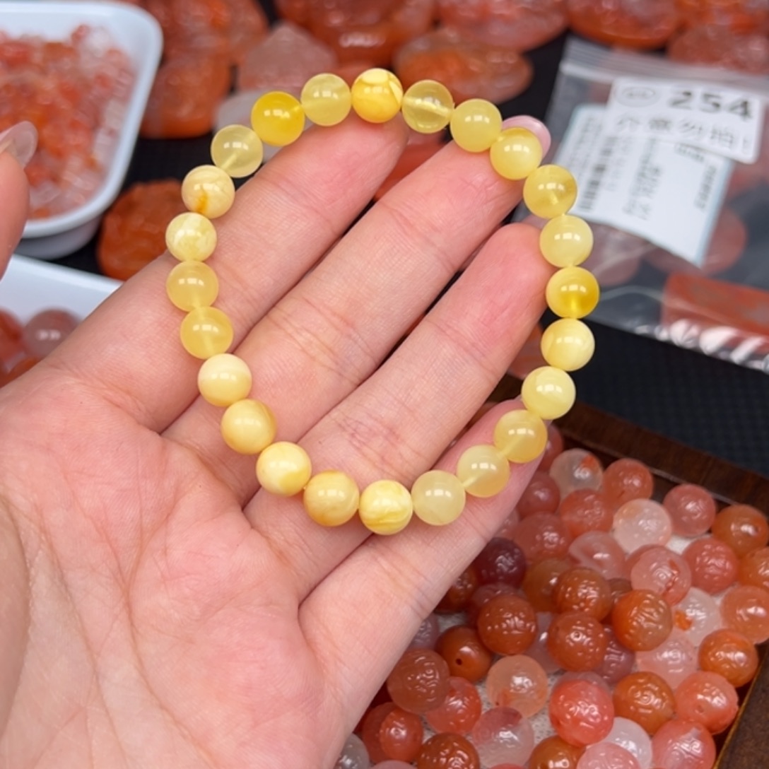 琦***土琥珀未镶嵌手链多样性