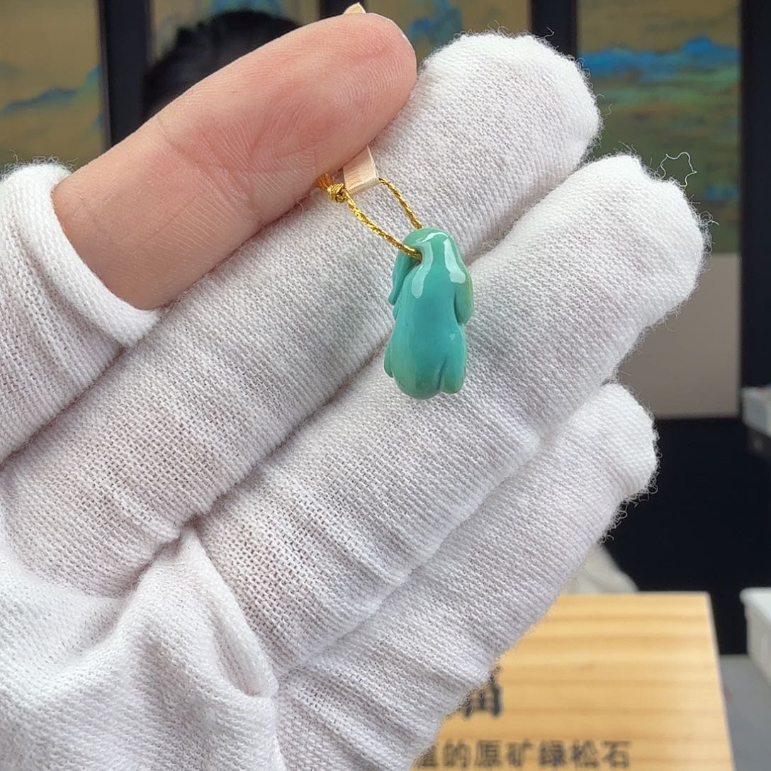 绿松石未镶嵌珠宝奇石