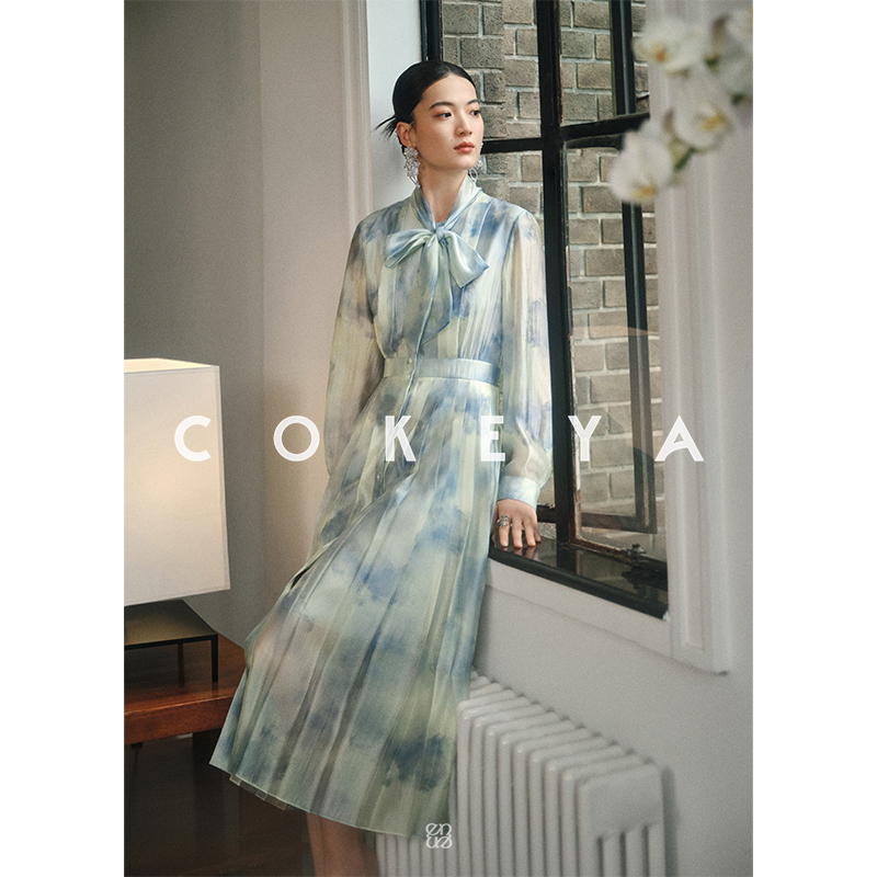 COKEYA/云彩的诗意~水墨晕染幻彩光泽冷压风琴百褶连衣裙半裙
