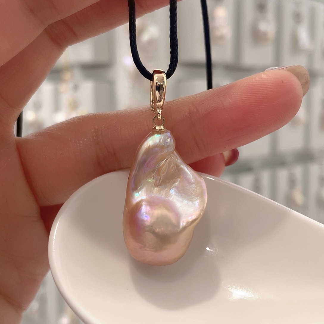 未镶嵌颈饰淡水珍珠