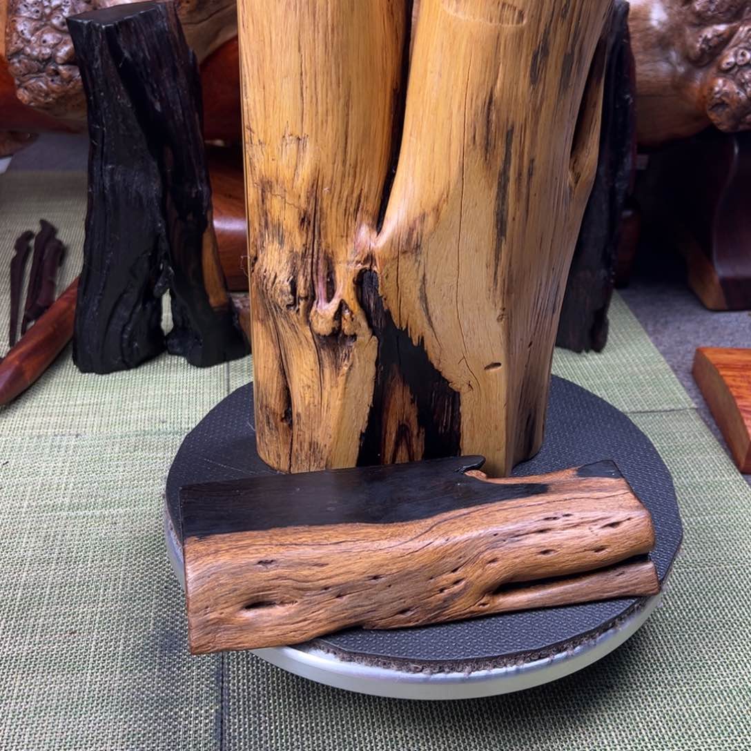 大果紫檀（缅甸花梨）麦*