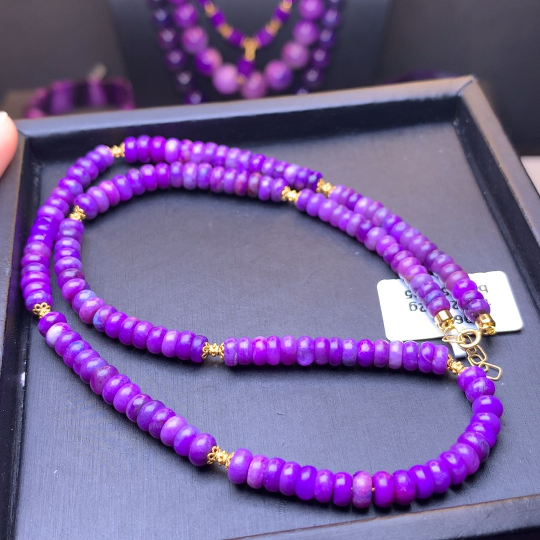 苏纪石（舒俱来）项链18K金镶嵌