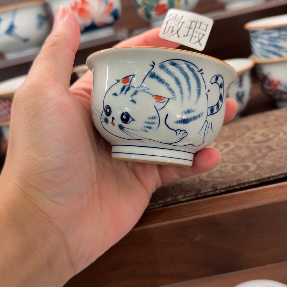 釉下手绘茶具微瑕