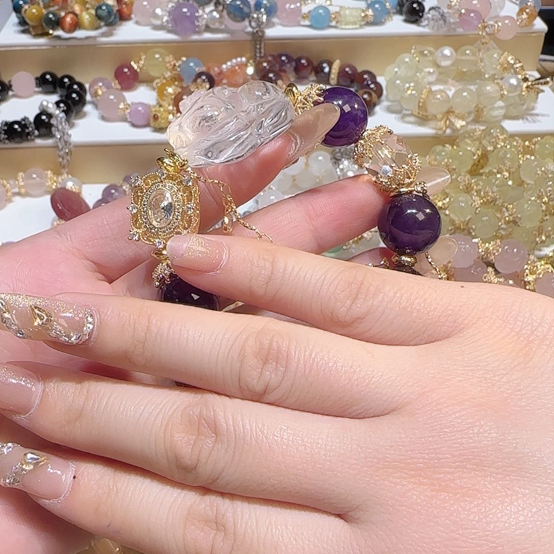 水晶手链未镶嵌不*熊八