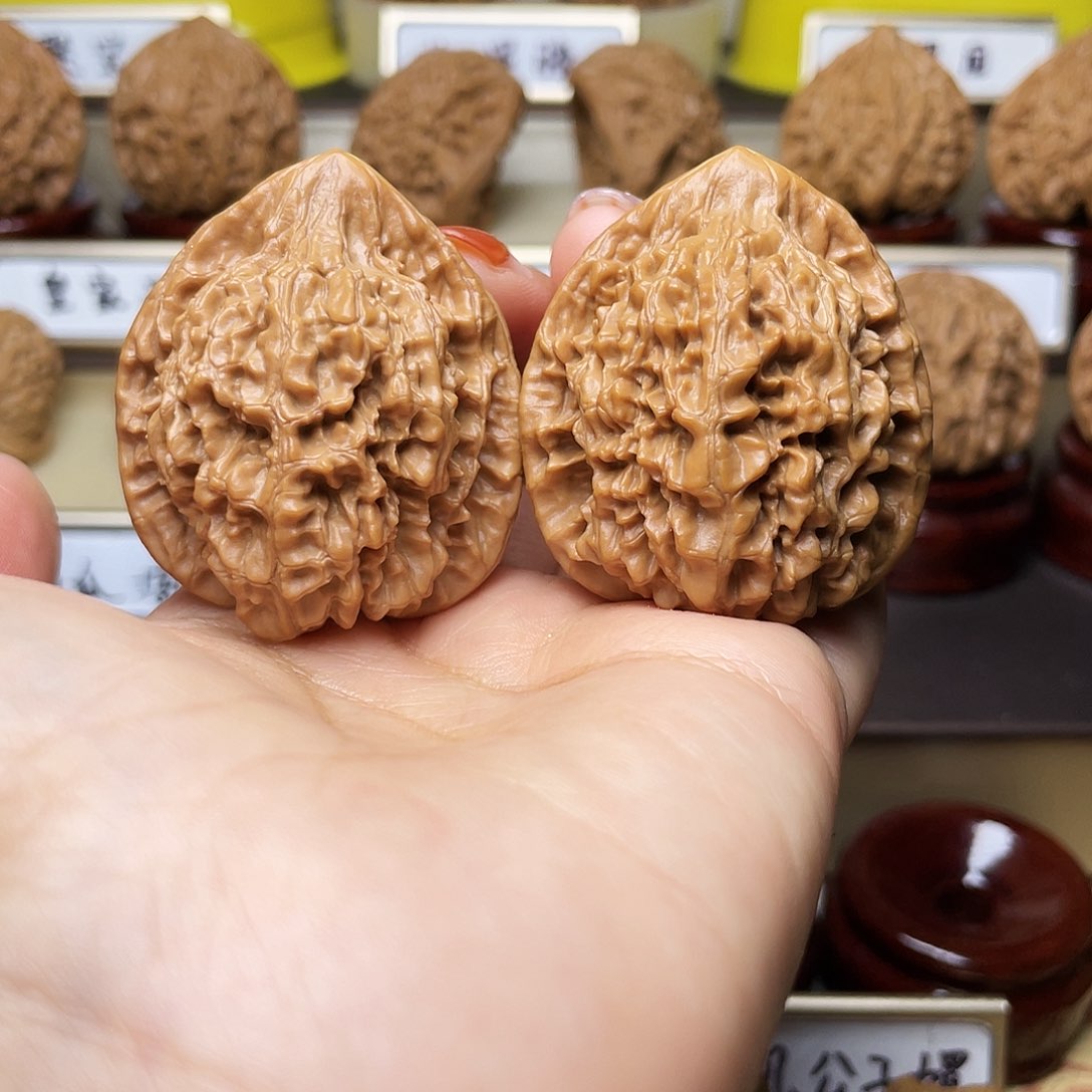 把件文玩核桃官帽39左右