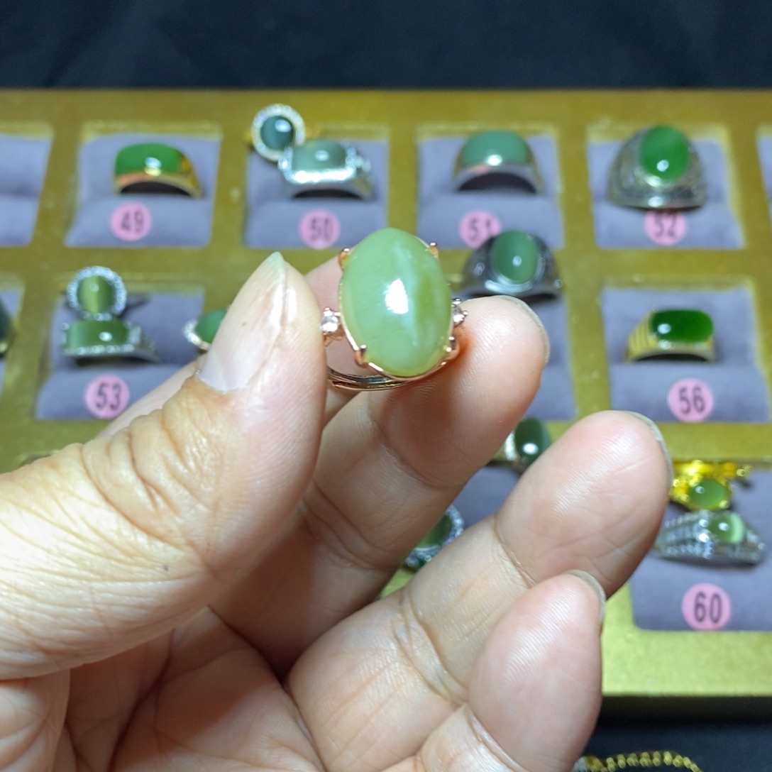 和田玉（碧玉）戒指未镶嵌