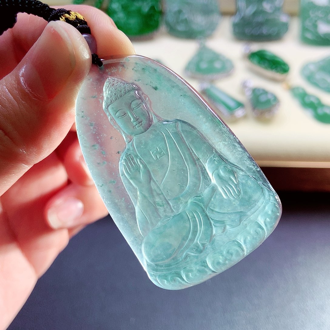 【闪购商品】翡翠颈饰未镶嵌天然