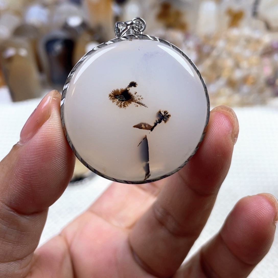 玛瑙/玉髓未镶嵌颈饰